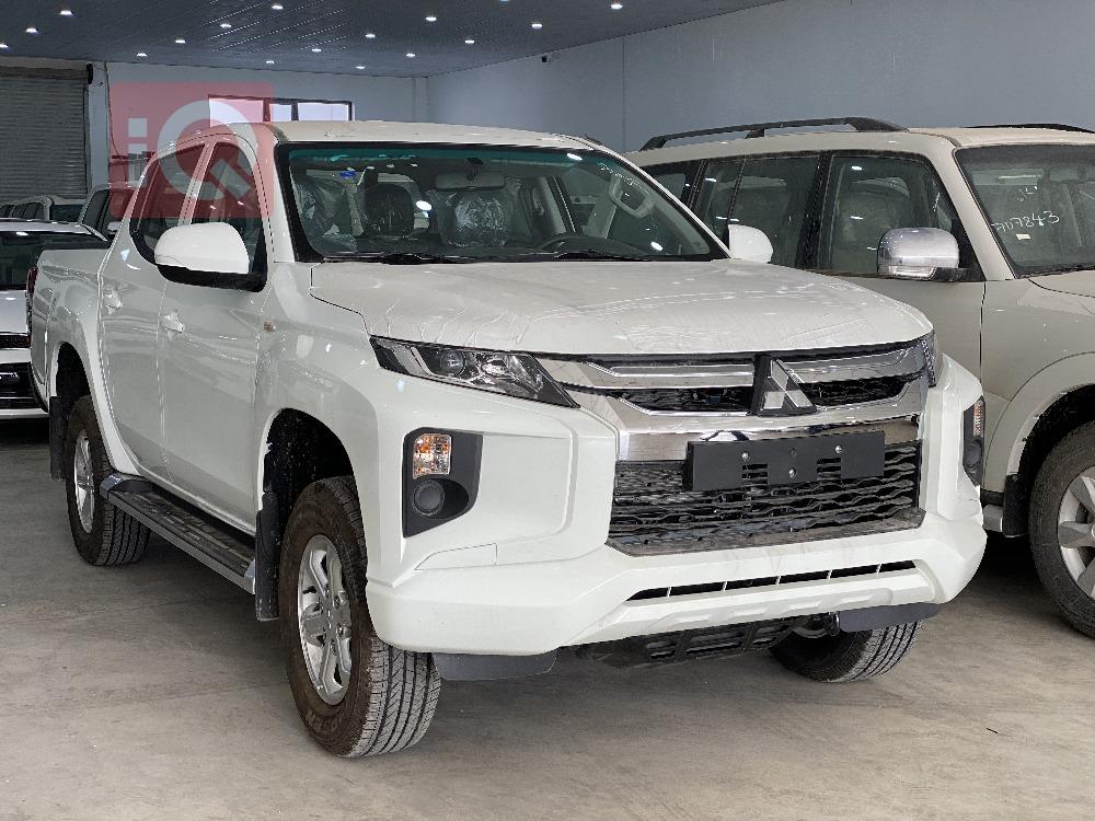 میتسوبیشی L200